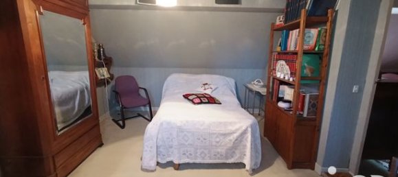 Casa de 8 habitaciónes en Indre, France No. 305350 11