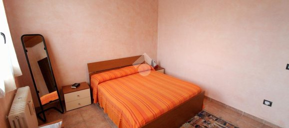 5 rooms House in Parma, Italy No. 16467 22