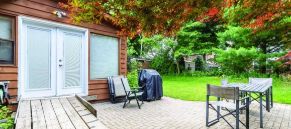 3 bedrooms House in Toronto, Canada No. 757 6