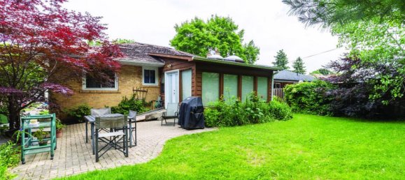 3 bedrooms House in Toronto, Canada No. 757 7