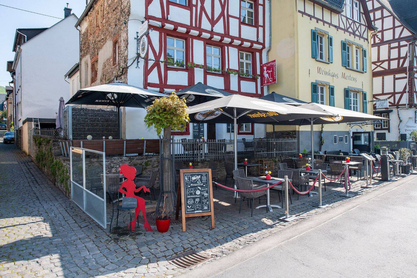 155m² Cafe / restaurant in Cochem-Zell, Germany No. 352531