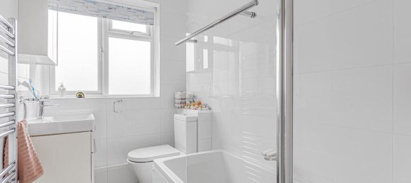 2 bedrooms Maisonette in Surrey, United Kingdom No. 8583 10