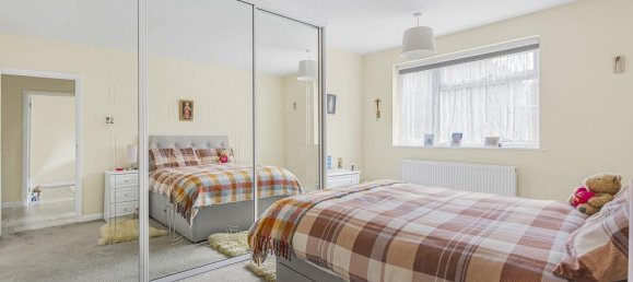 2 bedrooms Maisonette in Surrey, United Kingdom No. 8583 9