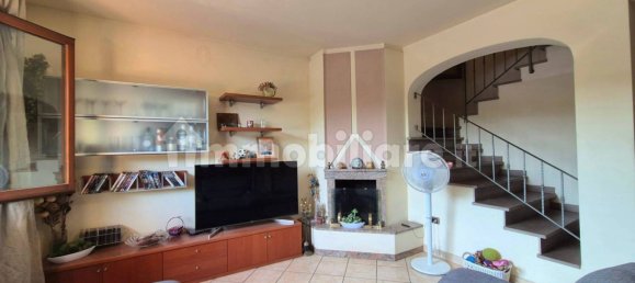 2 chambres Maison à Quarrata, Italy No. 352869 2