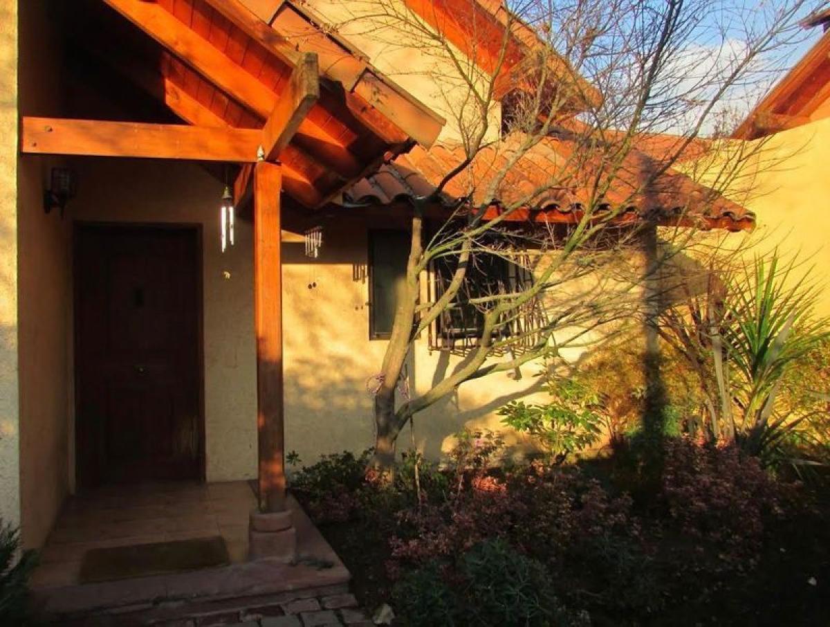 5 bedrooms House in Santiago, Chile No. 3841