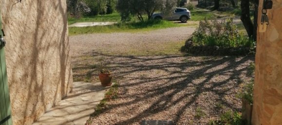 2 bedrooms Villa in Saint-Maximin-la-Sainte-Baume, France No. 289830 5