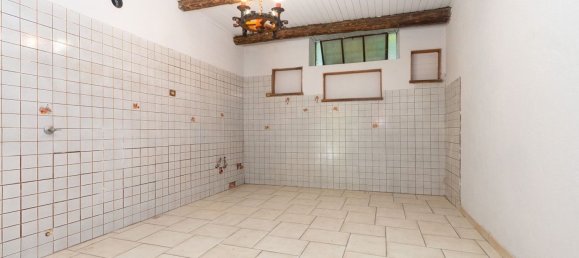 4 Schlafzimmer Villa in San Mauro Torinese, Italy, Nr. 355626 18