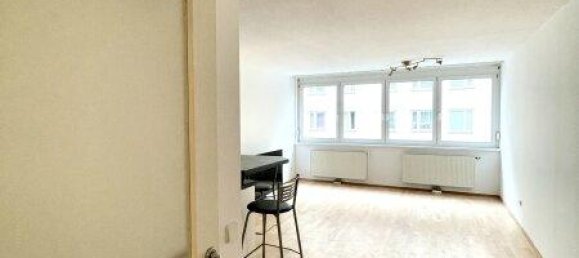 2 rooms Apartment in Mariahilf, Austria No. 158054 11