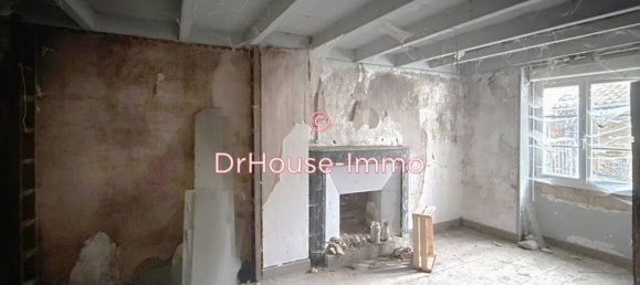 6 rooms Apartment in Charente, France No. 102180 7