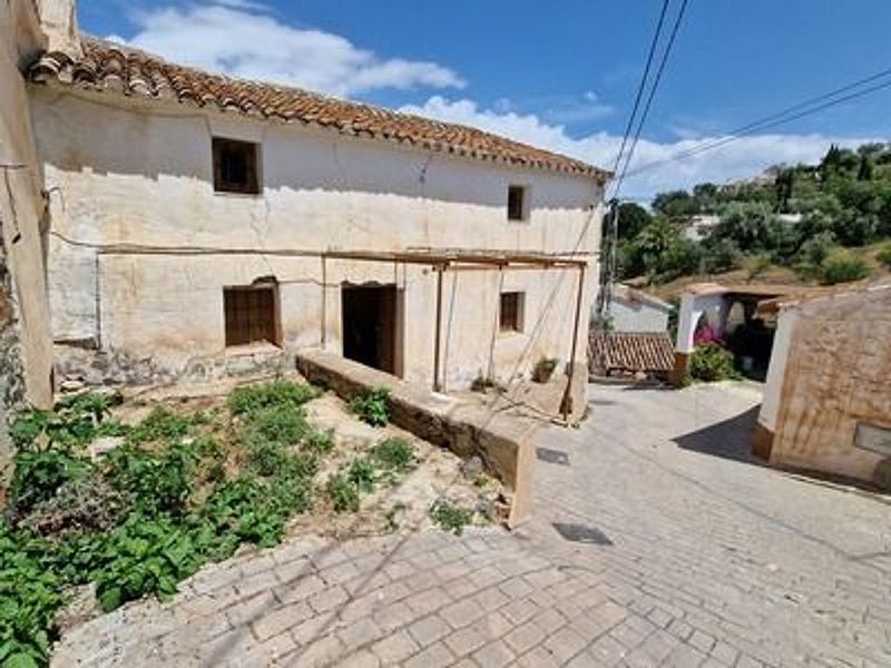 3 bedrooms House in Vinuela, Spain No. 227345