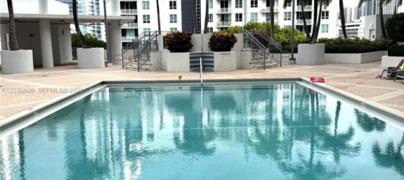 1 dormitorio propiedad comercial en alquiler en Miami, Miami-Dade, Florida, USA № 615219 14