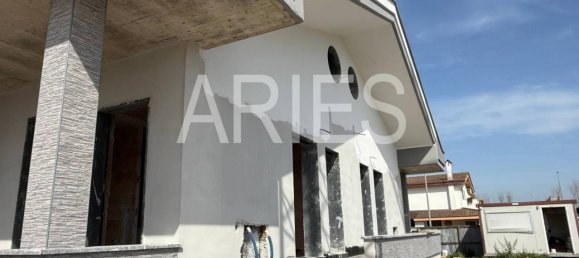 4-Zimmer Villa in Fiumicino, Italy, Nr. 40226 3