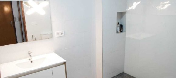 Apartamento de 2 dormitorios en Blanes, Spain No. 153199 9