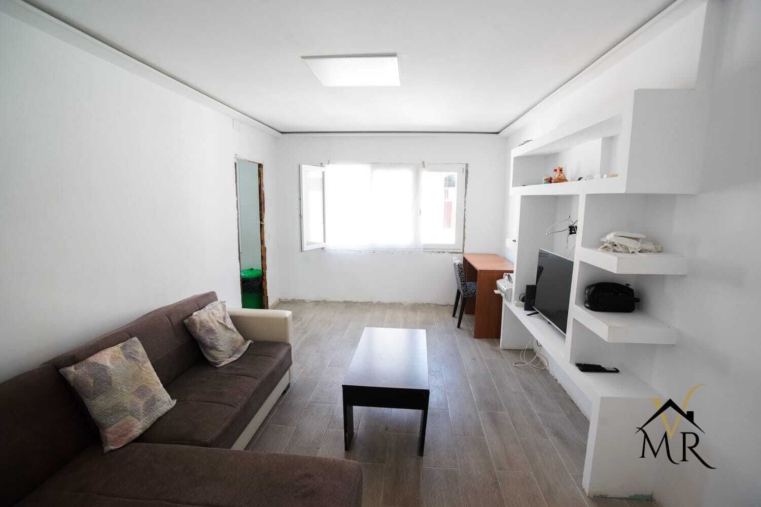 Apartamento de 2 dormitorios en Blanes, Spain No. 153199