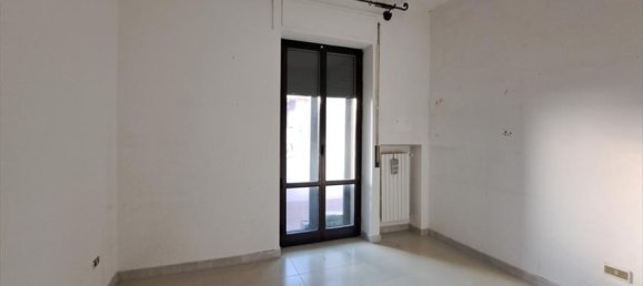 3 rooms Penthouse in Chieti, Italy No. 37478 6