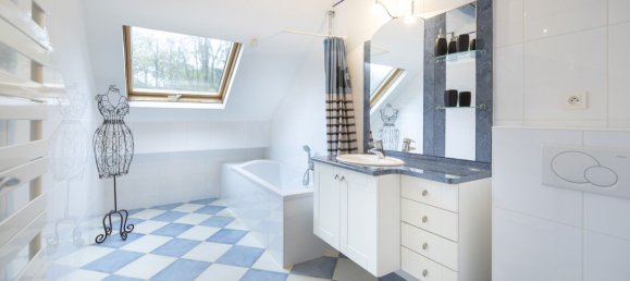 8 bedrooms House in Rodemack, France No. 160454 15