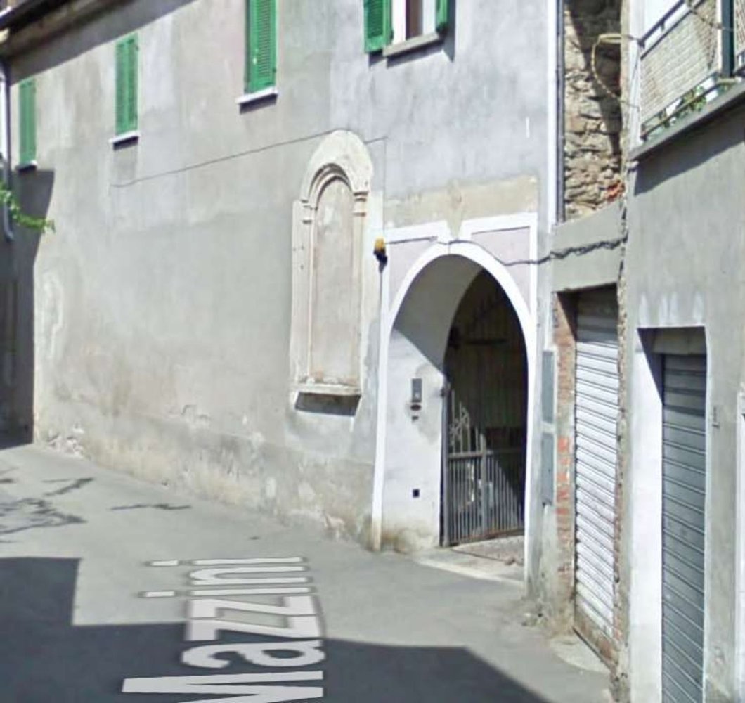 2 rooms Apartment in Gozzano, Italy No. 7525