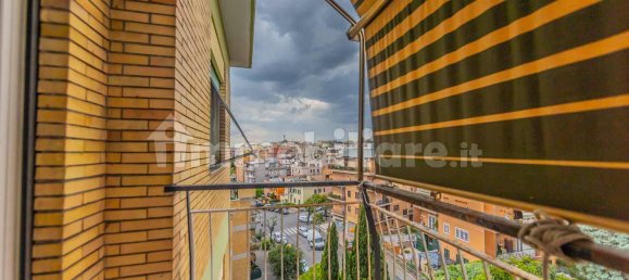 2 bedrooms Apartment in Rome, Italy No. 345543 16