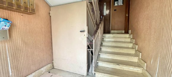 4-Zimmer Wohnung in Bari, Italy, Nr. 15506 6