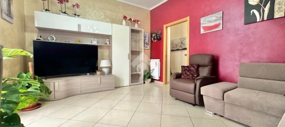 4-Zimmer Wohnung in Bari, Italy, Nr. 15506 12