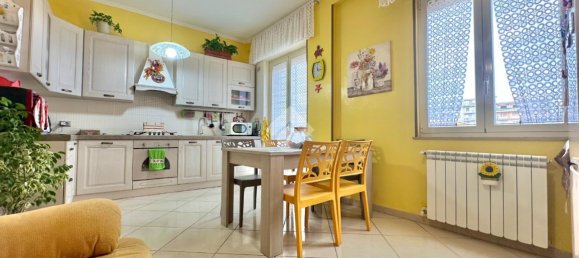 4-Zimmer Wohnung in Bari, Italy, Nr. 15506 9