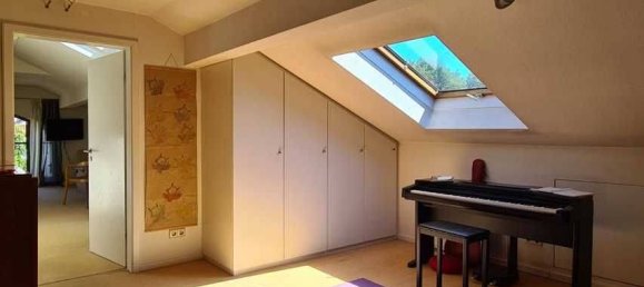 Таунхаус с 9 комнатами в Саарпфальц, Германия № 315153 16