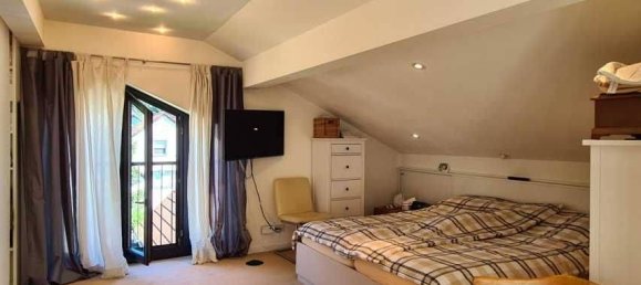 Таунхаус с 9 комнатами в Саарпфальц, Германия № 315153 17