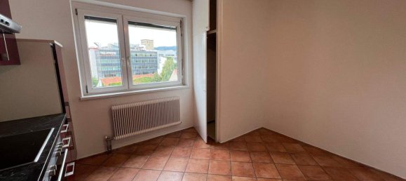 Квартира с 3 комнатами в Грис, Австрия № 198537 3