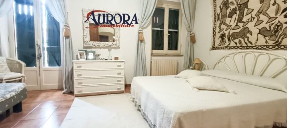 Вилла с 9 комнатами в Сан Феличе Чирчео, Италия № 13590 26