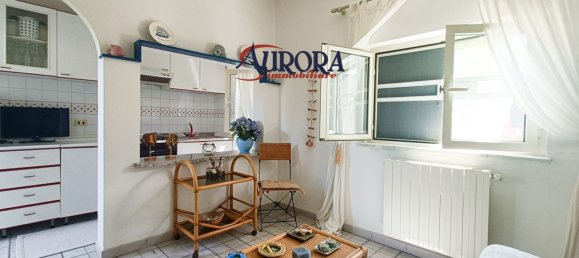 Вилла с 9 комнатами в Сан Феличе Чирчео, Италия № 13590 33