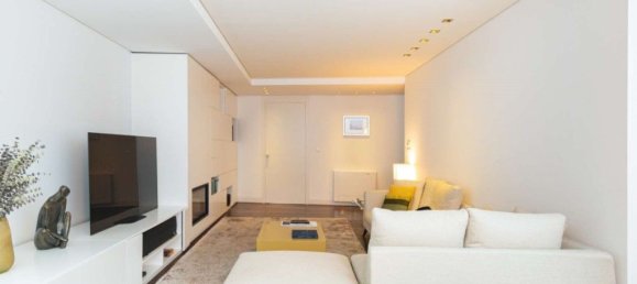 3 bedrooms House in Porto, Portugal No. 125099 2