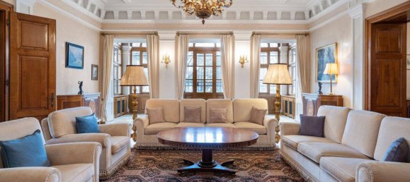 18-Zimmer Villa in Döbling, Austria, Nr. 143107 2