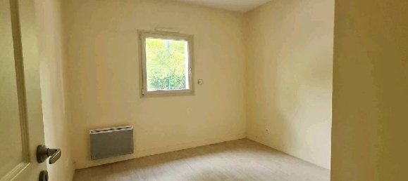 2 bedrooms Apartment in Maintenon, France No. 88589 6