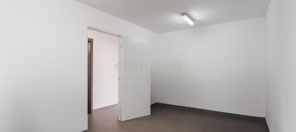 5 bedrooms Villa in Cascais, Portugal No. 133164 15