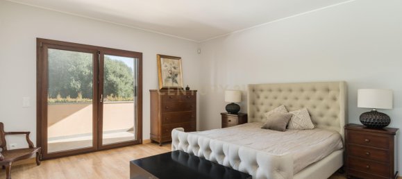 5 bedrooms Villa in Cascais, Portugal No. 133164 2