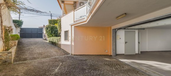 5 bedrooms Villa in Cascais, Portugal No. 133164 21