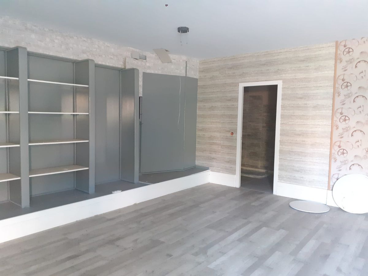 Gewerbliche Immobilie in Arroyo de la Encomienda, Spain 120m², Nr. 114393