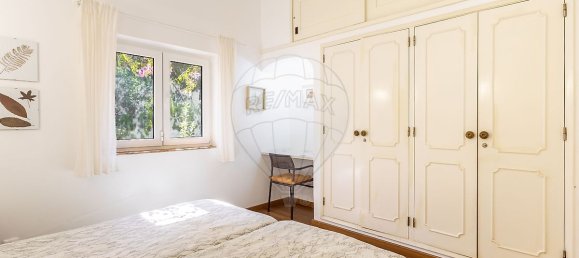 Casa de 4 dormitorios en Mexilhoeira Grande, Portugal No. 30438 5