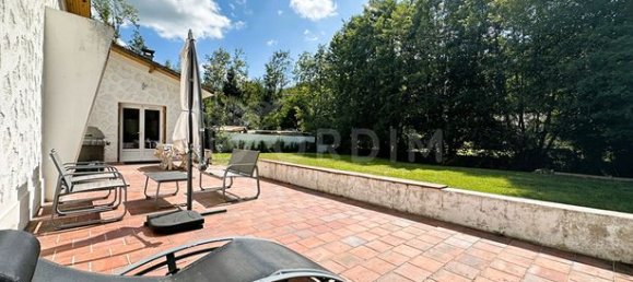 Casa T4 em Saint-Julien-du-Sault, France N.º 302970 4