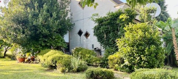 4-salle Villa à Udine, Italy No. 260972 9