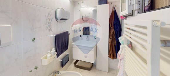 2-Zimmer Wohnung in Genoa, Italy, Nr. 2947 24