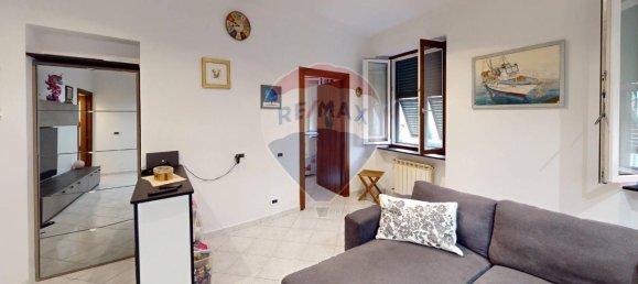 2-Zimmer Wohnung in Genoa, Italy, Nr. 2947 26