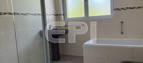 Casa T4 em Saumur, France N.º 340467 9