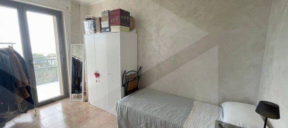 Apartamento de 1 dormitorio en Manfredonia, Italy No. 22079 33