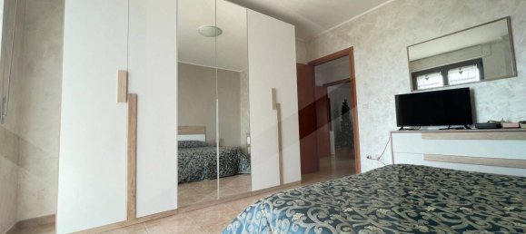 Apartamento de 1 dormitorio en Manfredonia, Italy No. 22079 39