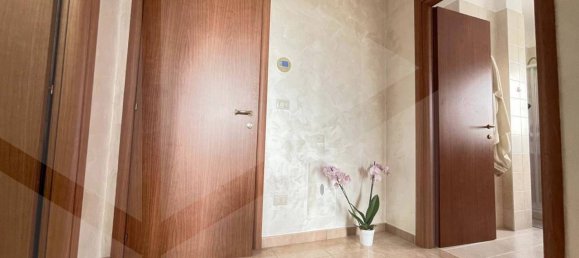 Apartamento de 1 dormitorio en Manfredonia, Italy No. 22079 27