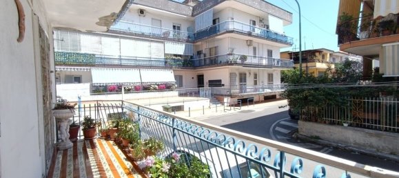 Квартира с 3 спальнями в Квалиано, Италия № 120441 8