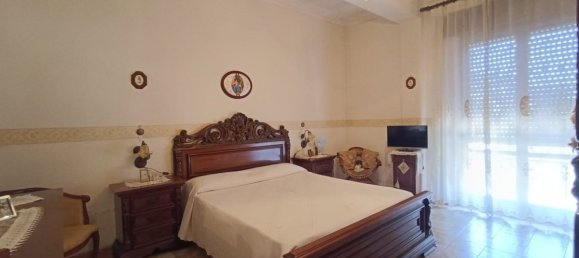 Квартира с 3 спальнями в Квалиано, Италия № 120441 5