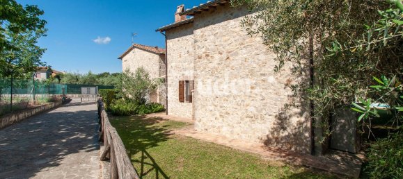 6 rooms House in Avigliano Umbro, Italy No. 76181 27