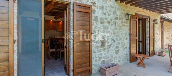 6 rooms House in Avigliano Umbro, Italy No. 76181 34